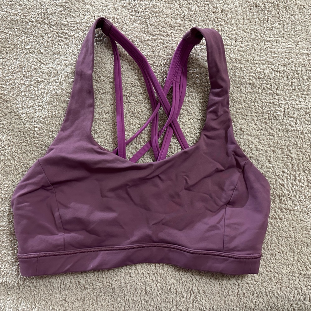Lululemon sports bra